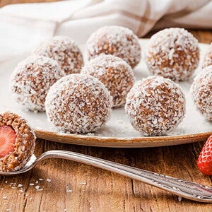 Bombom de Morango sem Açúcar e sem Lactose Bombom de Morango sem Açúcar e sem Lactose