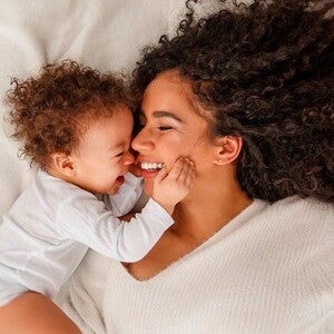 mãe e bebê mãe e bebê