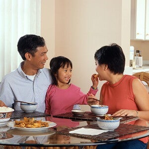 Por que é bom que o meu bebê tenha horários para comer? Por que é bom que o meu bebê tenha horários para comer?