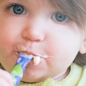 Your toddler, the independent eater Your toddler, the independent eater