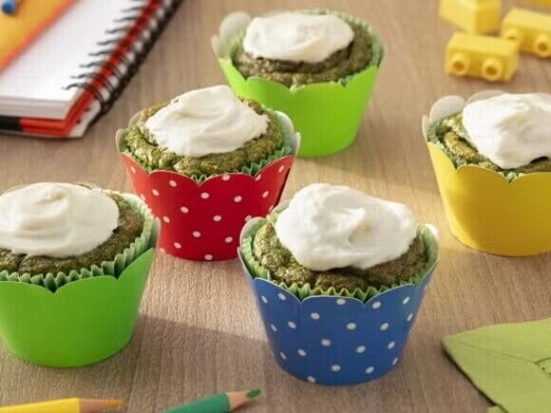 Muffin de Espinafre com Cobertura Cremosa com NINHO Fases 3+