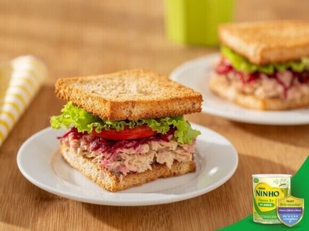 Sanduiche de atum com NINHO Fases 3+