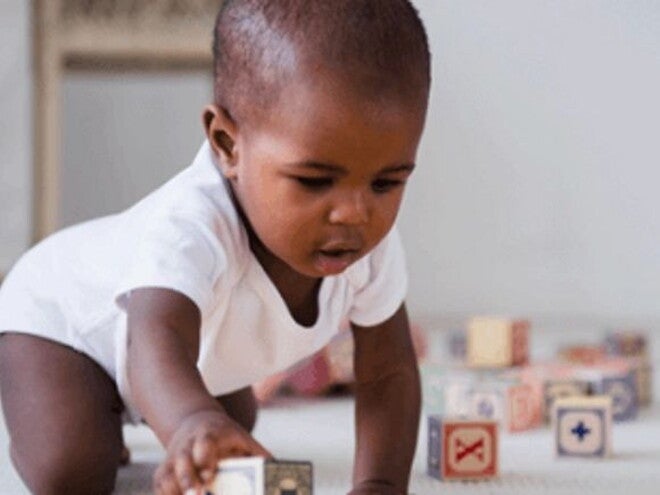 Como e quando o bebê começa a enxergar Como e quando o bebê começa a enxergar