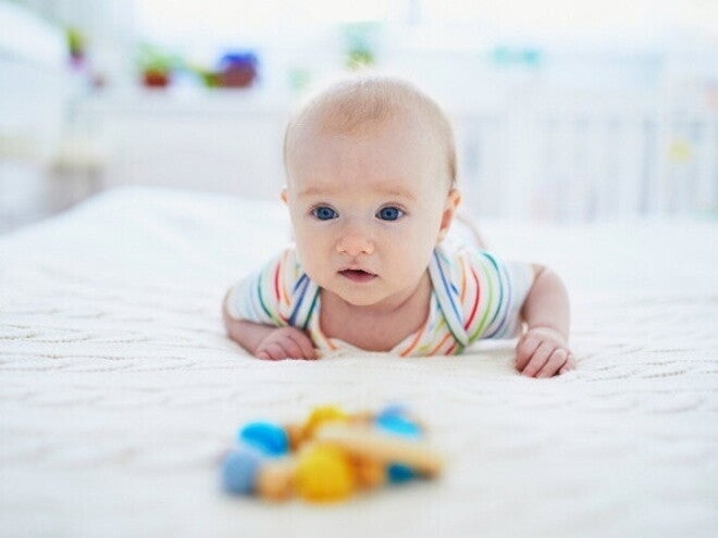 Tummy time como fazer: passo a passo para estimular o desenvolvimento do seu bebê Tummy time como fazer: passo a passo para estimular o desenvolvimento do seu bebê